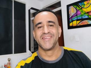 IvanSaenz - Live sex cam - 22599449