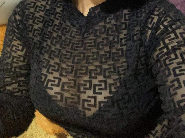 MiaDuboisX - сексуальная веб-камера в реальном времени - 22600017