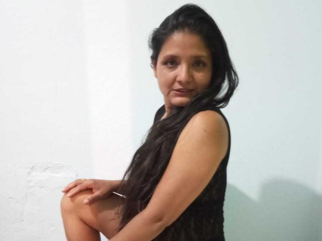 EmilyRine - Live porn &amp; sex cam - 22600553