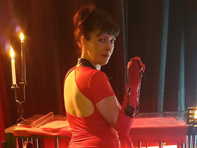 MaitresseElsa - сексуальная веб-камера в реальном времени - 22602569