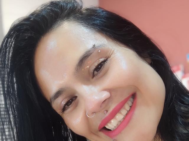 CharlotteCrofort - Live porn &amp; sex cam - 22607881
