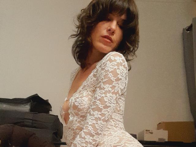 Aiyana - Sexe cam en vivo - 22608021