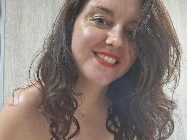 LaFrancaiseJessy - Live sex cam - 22610609