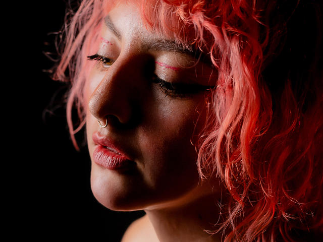 CocoVolkova - Live sex cam - 22613853