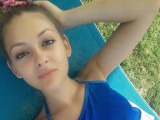 ElsaFontain - Live sex cam - 22617353