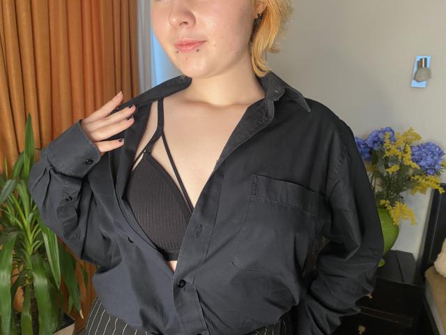 Andigo - Live sex cam - 22619801