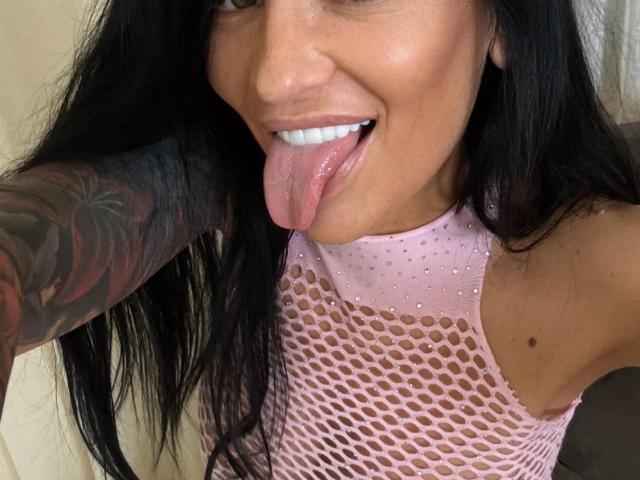 AndraD - Camera khiêu dâm &amp; quyến rũ trực tiếp - 22627593