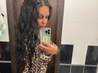FinessiaLovely - Live sex cam - 22630841
