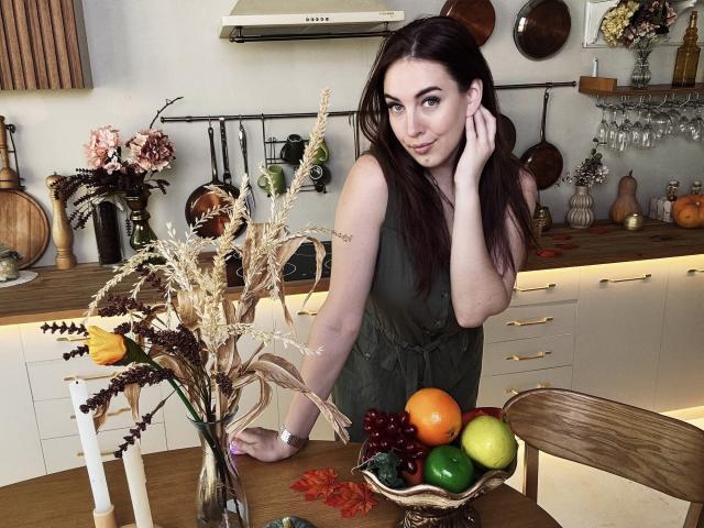 KaleyReed - Live Sex Cam - 22642801