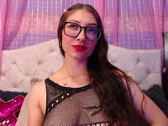 ElizabethMorrison - Live porn &amp; sex cam - 22644237