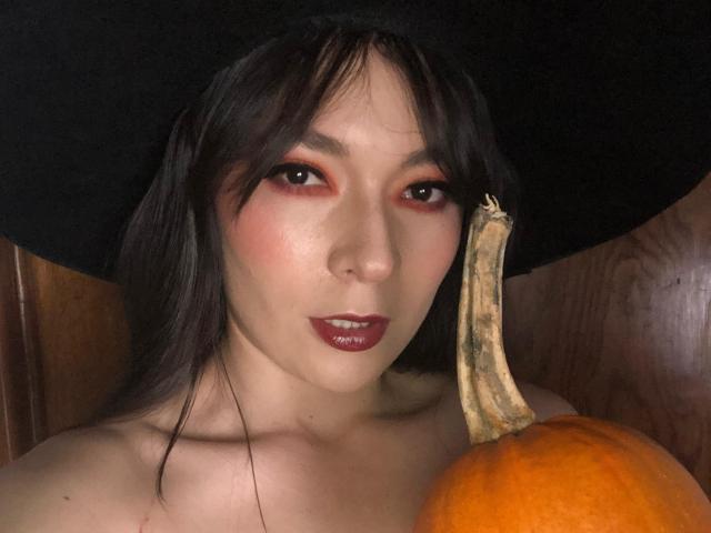 TaniaSanders - Live porn &amp; sex cam - 22654593