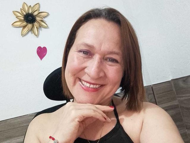 AnyaGreen - Live sex cam - 22657353