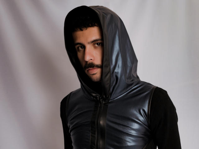 AaronBigDickX - Live sex cam - 22661189