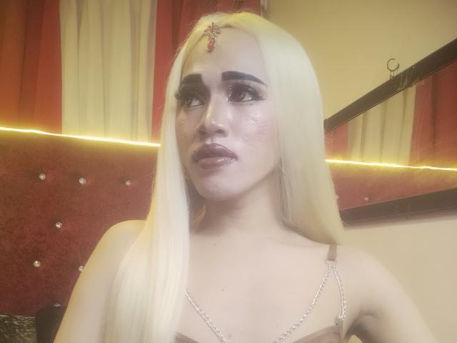 ArianaGrey - Live sex cam - 22665449