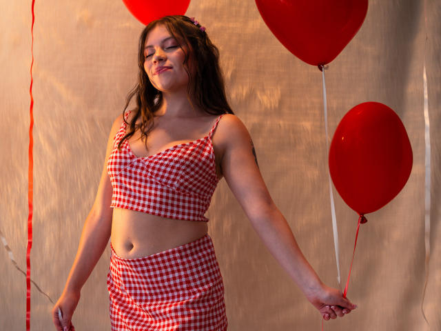 SunBlonde - Live sex cam - 22665673