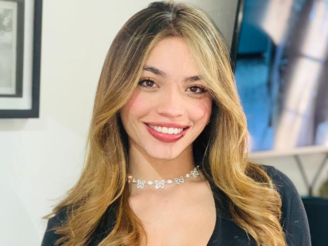 IvyCoxGlad - Live Sex Cam - 22666709