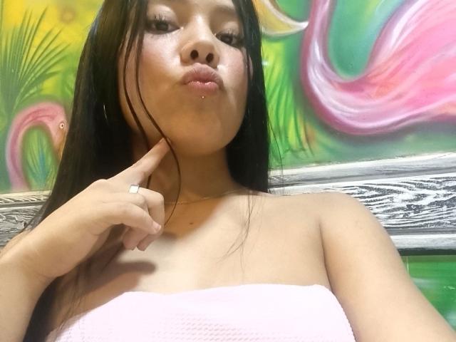 SalmaVitori - Live sex cam - 22668301