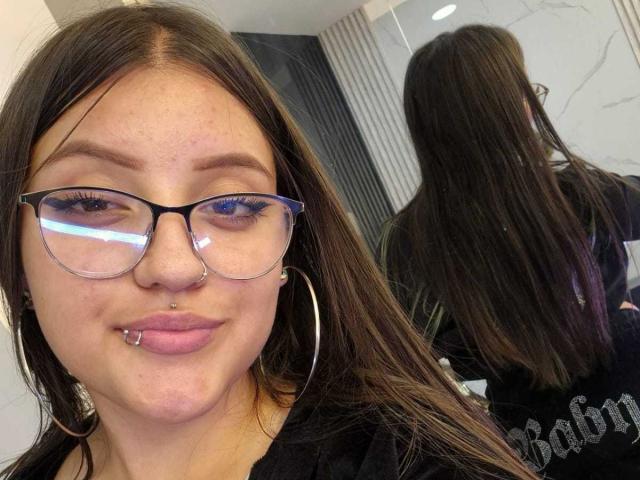 MaylinSanchez - Live sex cam - 22673529