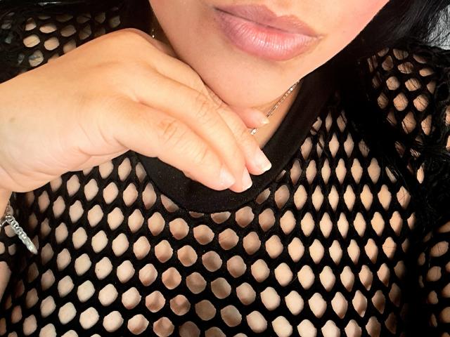 VivianaThomson - Live Sex Cam - 22674017