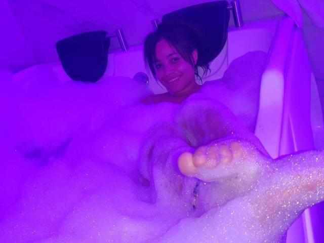 Nicolletth - Live porn &amp; sex cam - 22674869