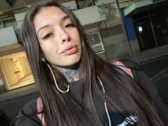 KatieSantana - Live sex cam - 22675821