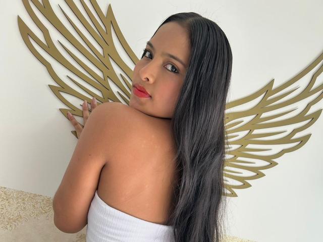 ShahiraLiz - Live porn &amp; sex cam - 22677409