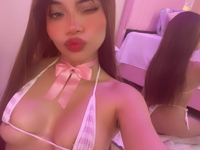 LiliMays - Live porn &amp; sex cam - 22684609