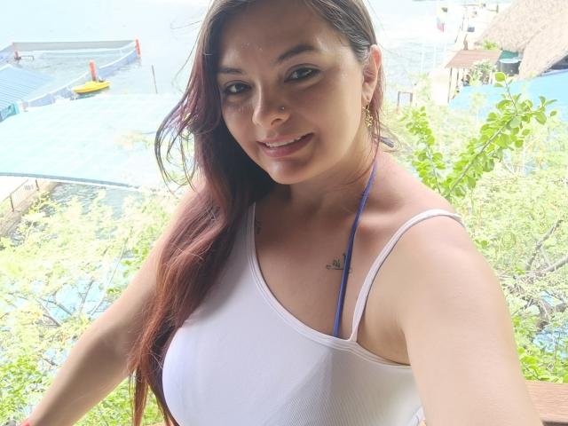 katherinLatin - Élő pornó és szexkamera - 22692645