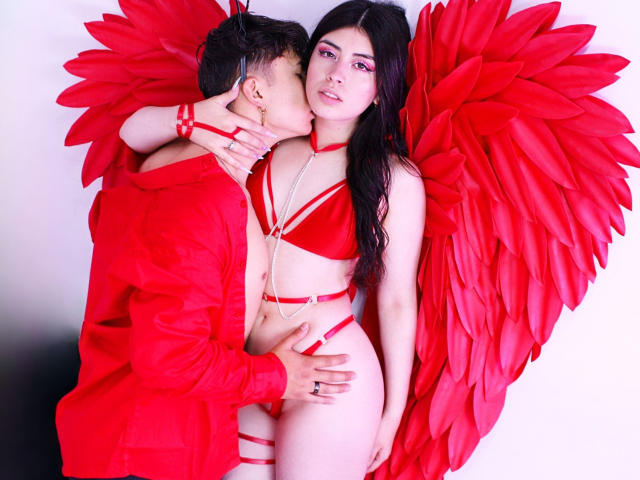 NoahAndRose - Live porn &amp; sex cam - 22692781