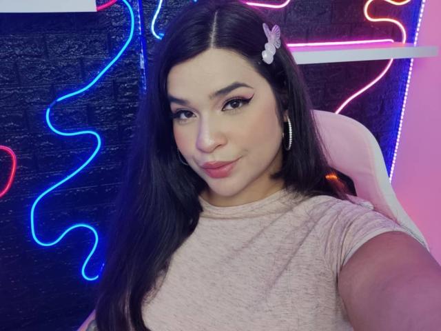 AntonelaPark - Live porn &amp; sex cam - 22693889
