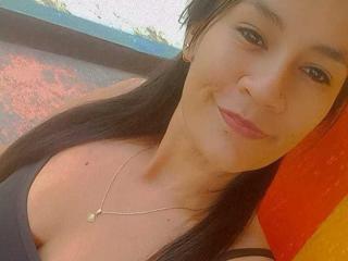 ZaharaKs - Live porn &amp; sex cam - 22693961