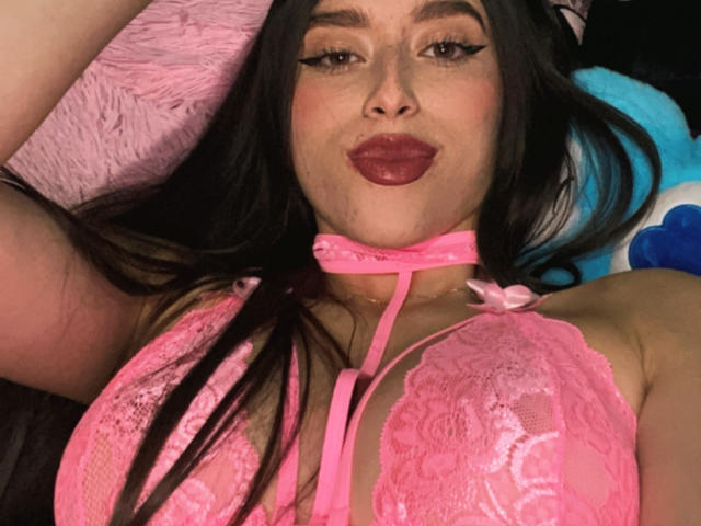 BelleWhatson - Live Sex Cam - 22694869