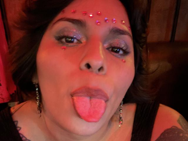 Chili - Live porn &amp; sex cam - 22703385