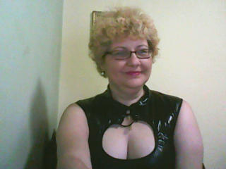 MadameLoveCock - Show live hard with this light-haired Lady over 35 