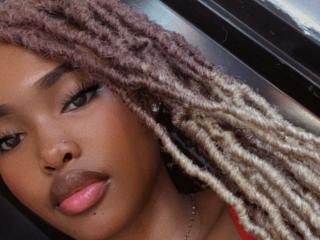 AlessiaDavis - Live porn &amp; sex cam - 22718233