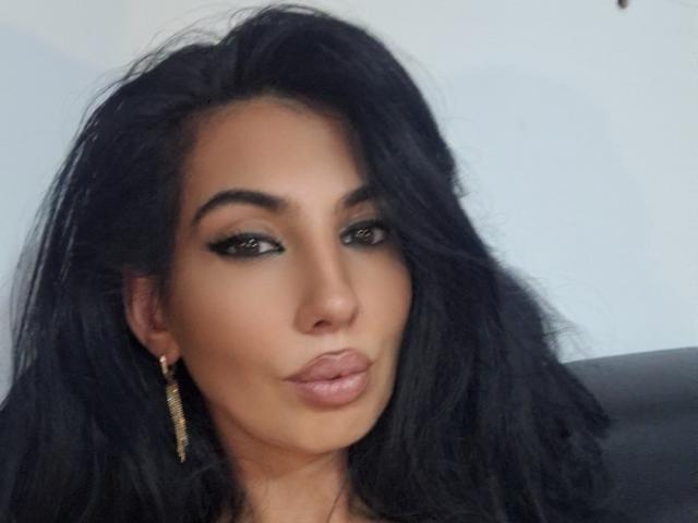 BrunetteBabe69 - Sexe cam en vivo - 22719797
