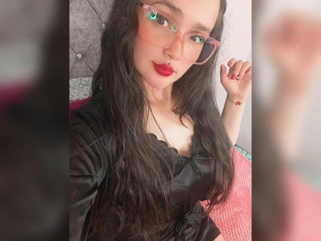 NataliaRivas - Live Sex Cam - 22721017