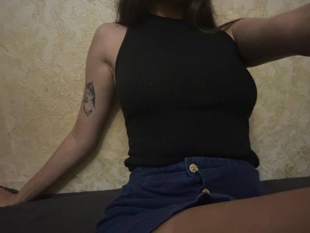 MoonLiza - Live porn &amp; sex cam - 22723137