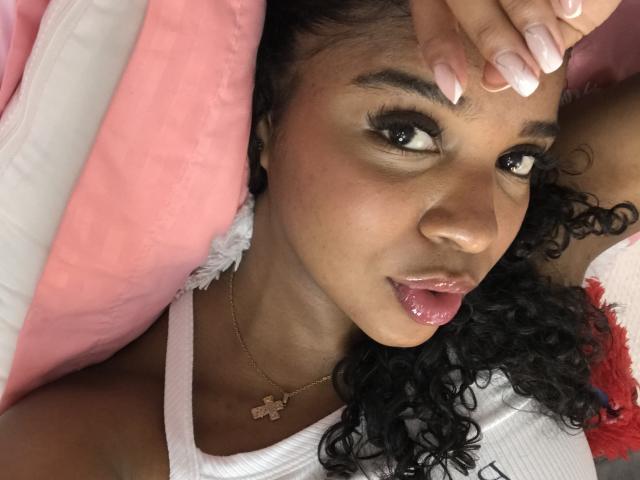 LisaMendez - Sexe cam en vivo - 22725549
