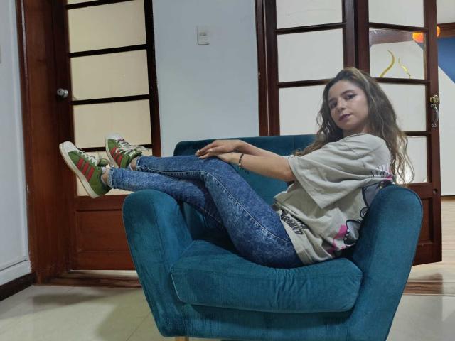 SophieTeller - Live sex cam - 22727725