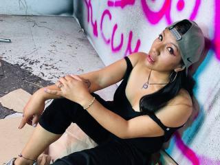 EmaCorine - Live porn &amp; sex cam - 22727789