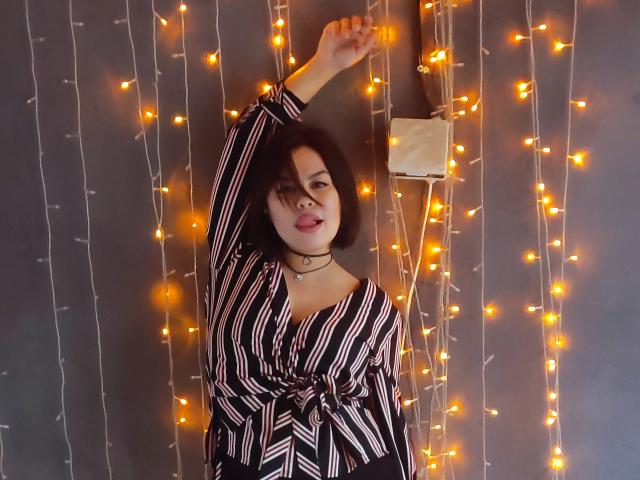 KiraNonStop - Live sex cam - 22729021