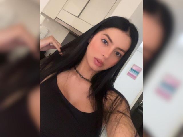 IsabellaJames - сексуальная веб-камера в реальном времени - 22732157