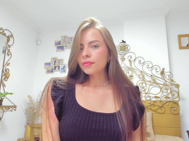 AnnaFer - Porno na żywo i seks kamera - 22735781