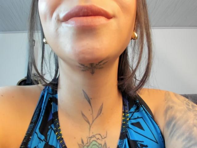 KayleeM - Live sex cam - 22738501