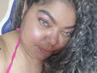 BrunetteBlue - Live sex cam - 22744101