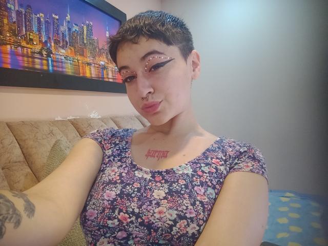 MissTat - Live porn &amp; sex cam - 22744741