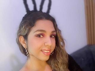 DestinySpencer69 - Live porn &amp; sex cam - 22749785