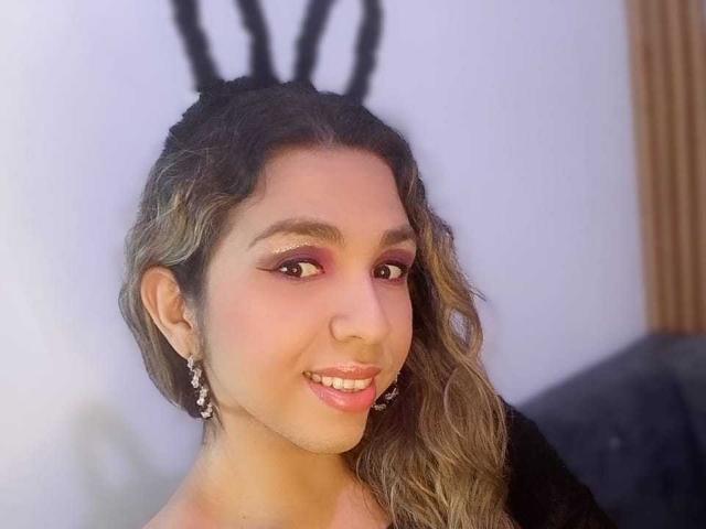 DestinySpencer69 - Live sexe cam - 22749785