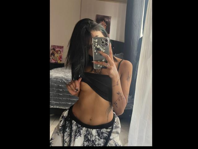 SalomeMille - Live sex cam - 22751873